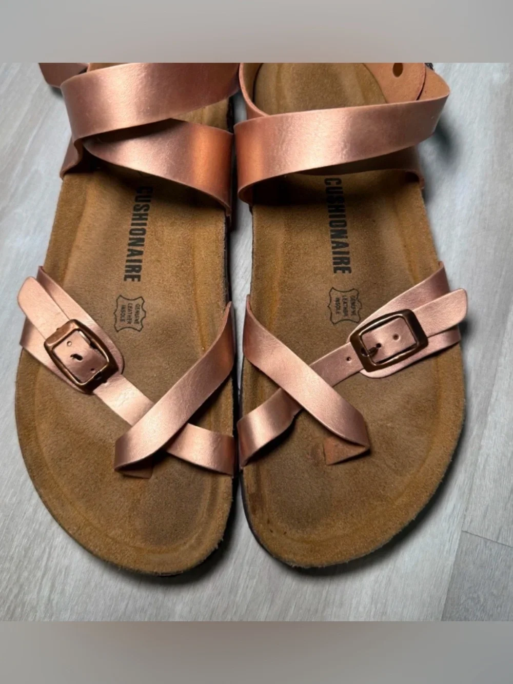 CUSHIONAIRE Size 9.5M Lara Cork footbed Sandal Rose Gold Genuine Leather strap